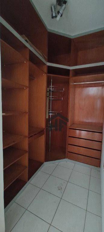 Apartamento à venda com 3 quartos, 115m² - Foto 13