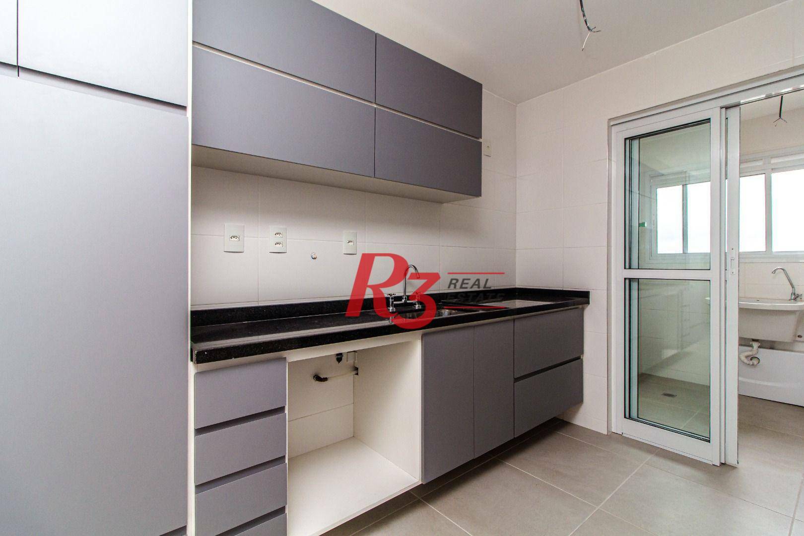 Apartamento à venda com 3 quartos, 143m² - Foto 10