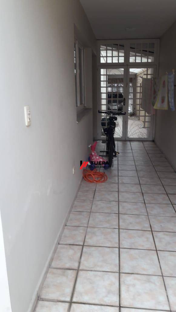 Sobrado à venda com 4 quartos, 364m² - Foto 5