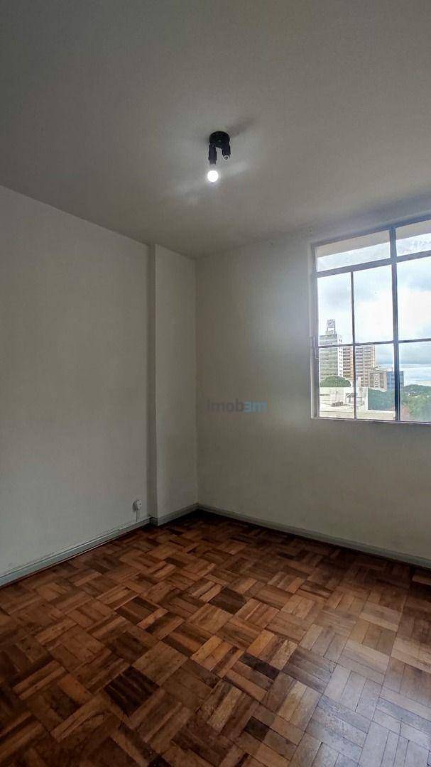 Apartamento à venda com 3 quartos, 80m² - Foto 11