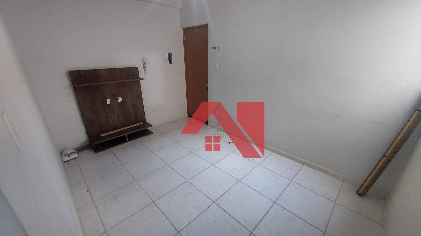 Apartamento à venda com 2 quartos, 43m² - Foto 1