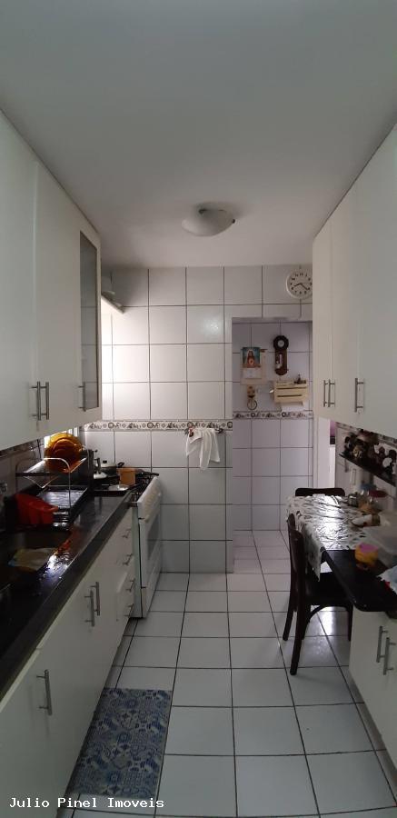 Apartamento à venda com 3 quartos, 140m² - Foto 11