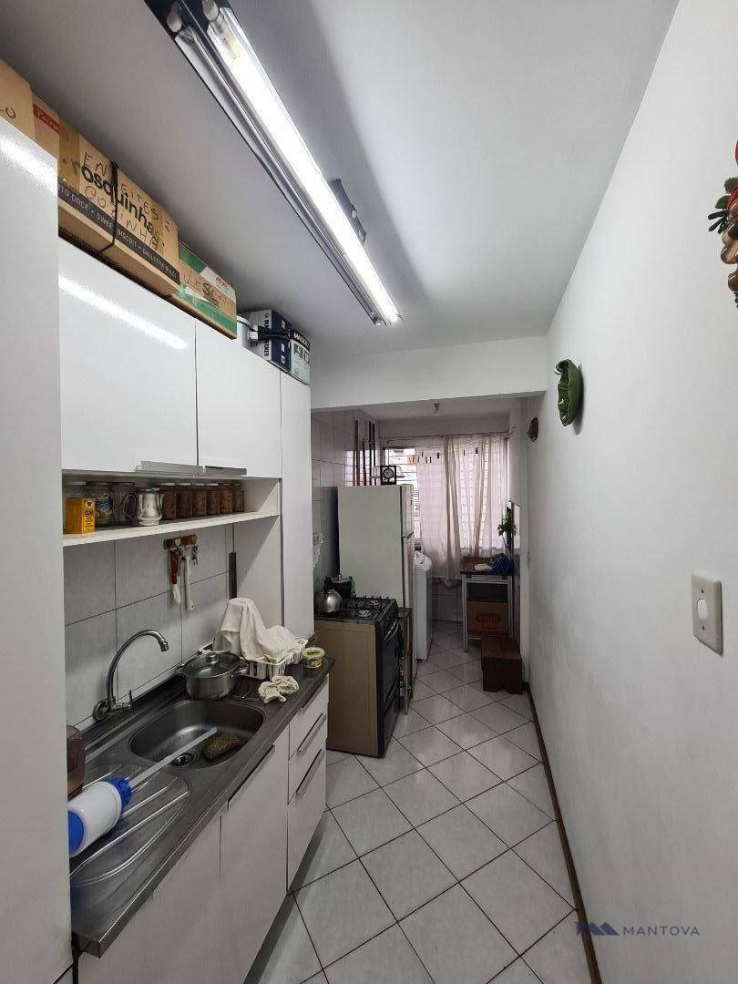 Apartamento à venda e aluguel com 2 quartos, 50m² - Foto 4