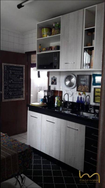 Apartamento à venda com 2 quartos, 106m² - Foto 6