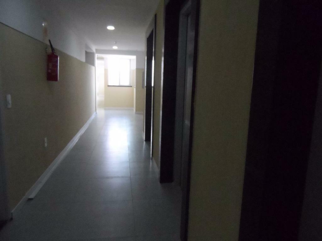 Apartamento à venda com 1 quarto, 44m² - Foto 24