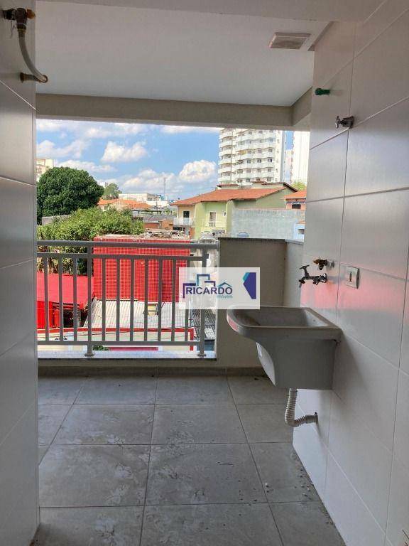 Apartamento à venda com 2 quartos, 60m² - Foto 2