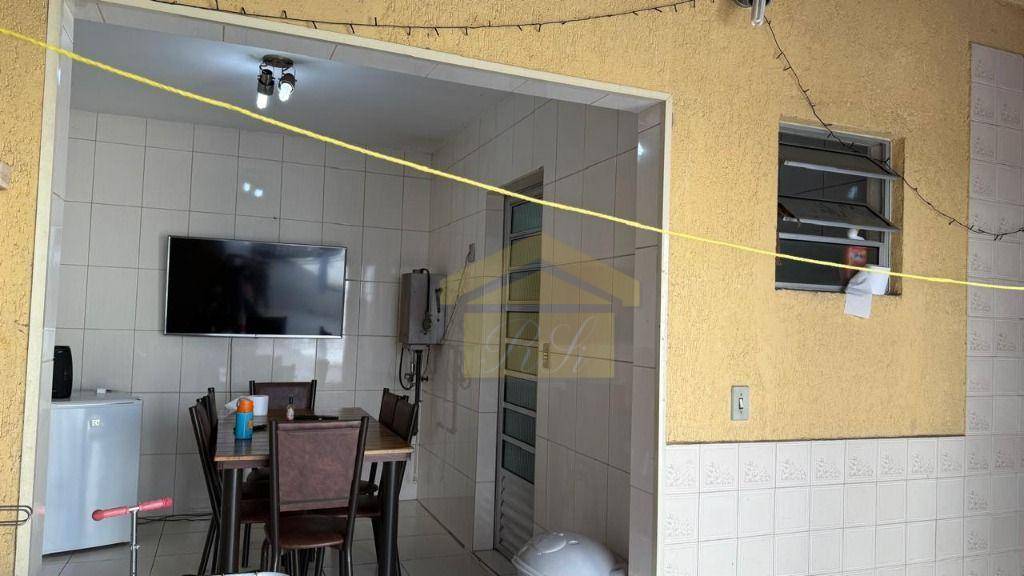 Sobrado à venda e aluguel com 3 quartos, 178m² - Foto 7