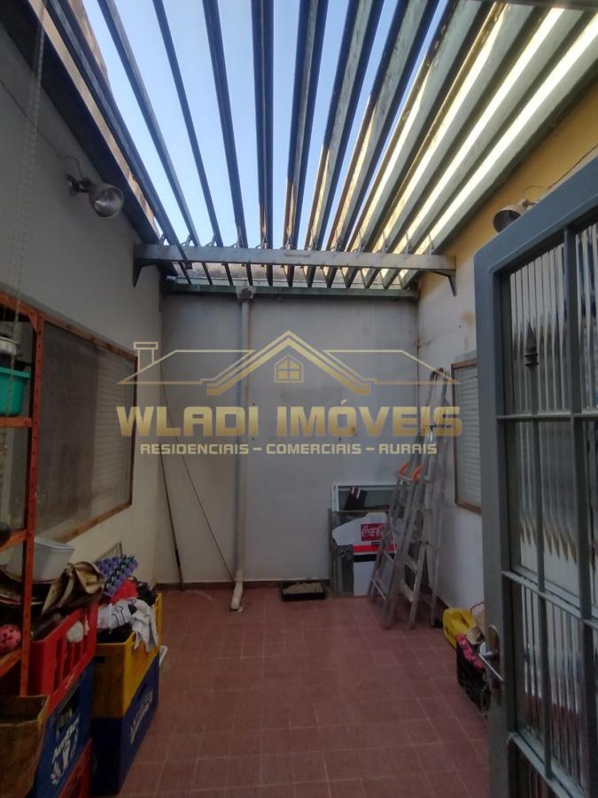 Prédio Inteiro à venda com 3 quartos, 200m² - Foto 22