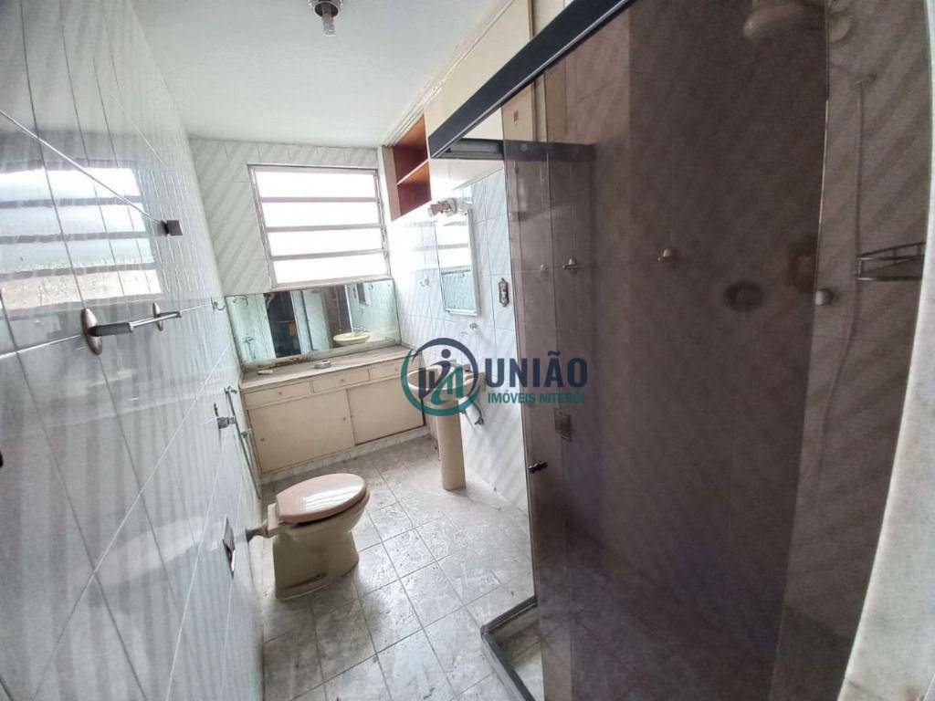 Apartamento à venda com 3 quartos, 120m² - Foto 25