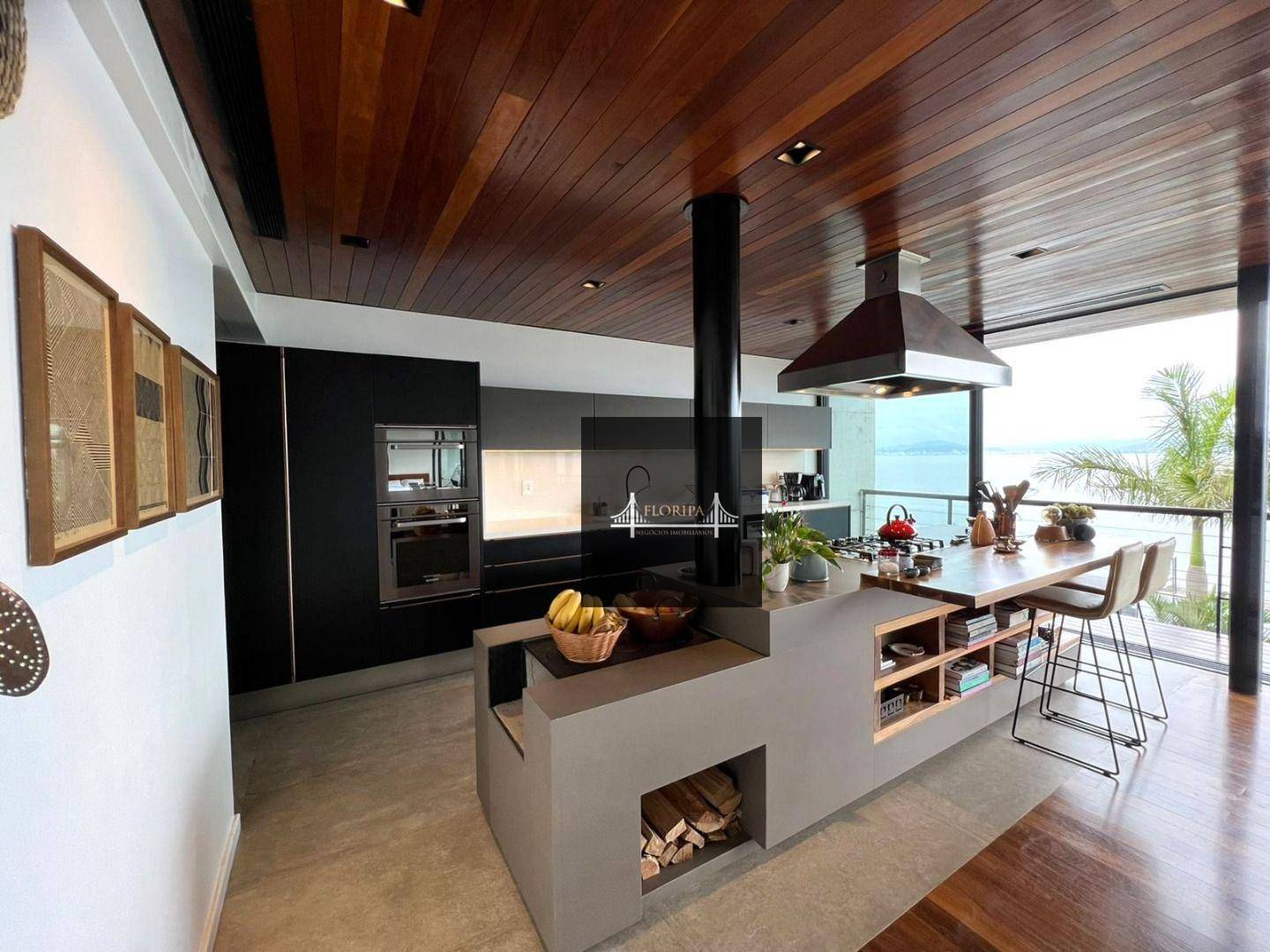 Casa à venda com 3 quartos, 340m² - Foto 19