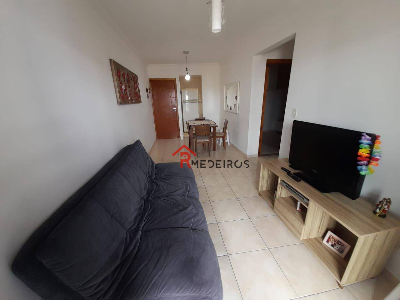 Apartamento à venda com 2 quartos, 70m² - Foto 2