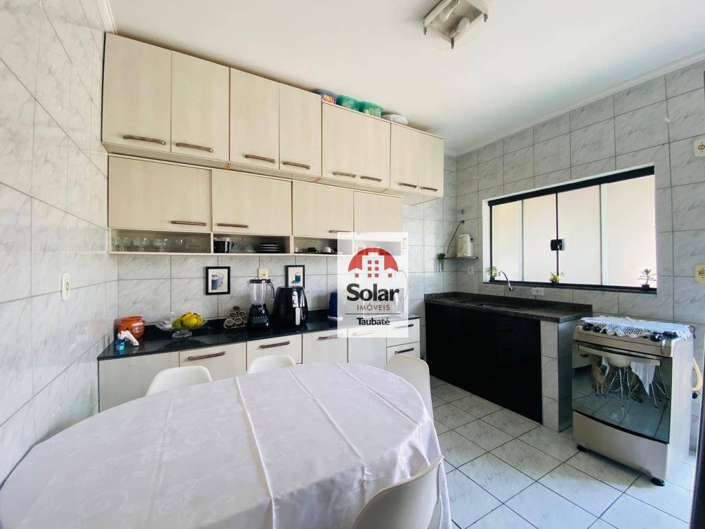 Casa à venda com 2 quartos, 100m² - Foto 14