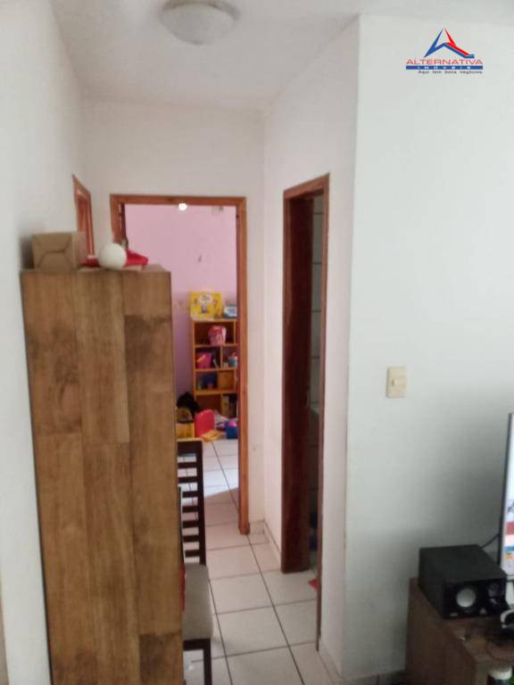 Apartamento à venda com 2 quartos, 60m² - Foto 5