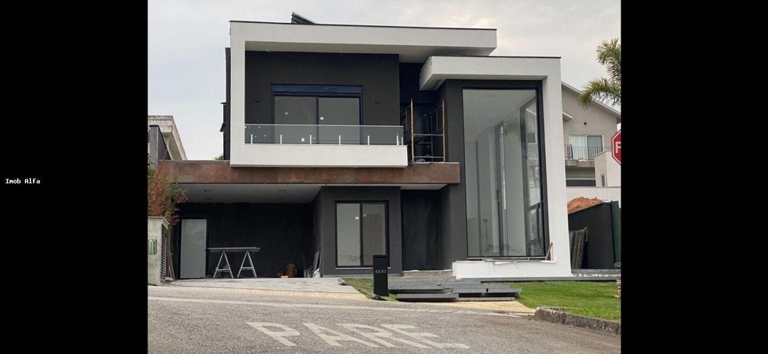 Casa de Condomínio à venda com 4 quartos, 350m² - Foto 3