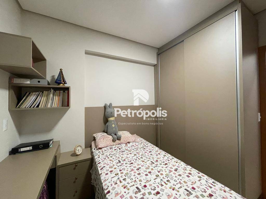 Apartamento à venda com 3 quartos, 87m² - Foto 14