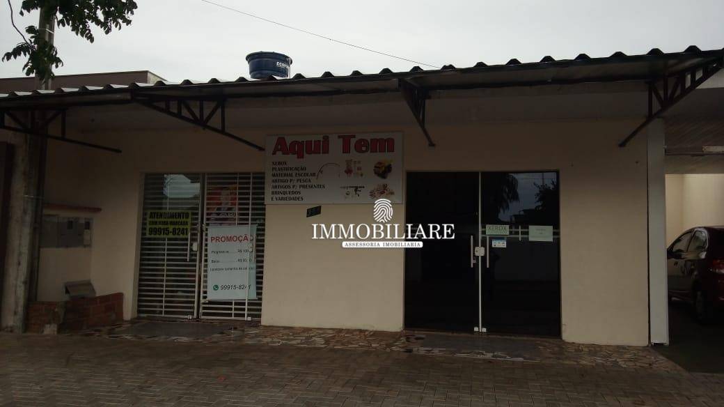 Casa à venda com 3 quartos, 168m² - Foto 2