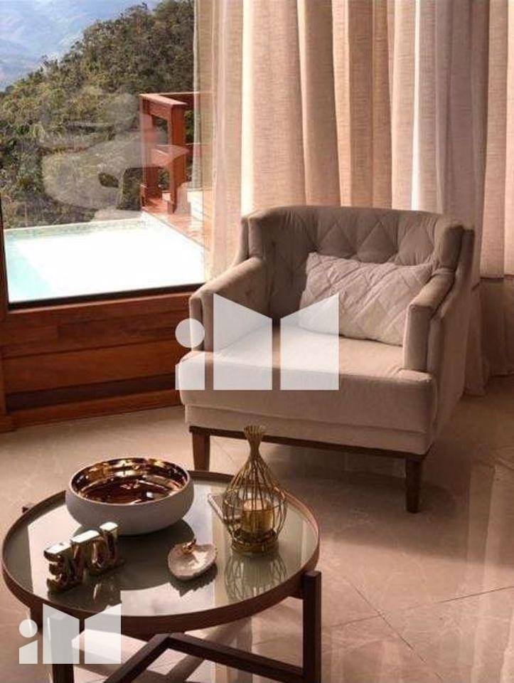 Casa de Condomínio à venda com 4 quartos, 290m² - Foto 12