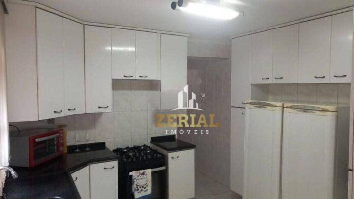 Sobrado à venda com 2 quartos, 233m² - Foto 4