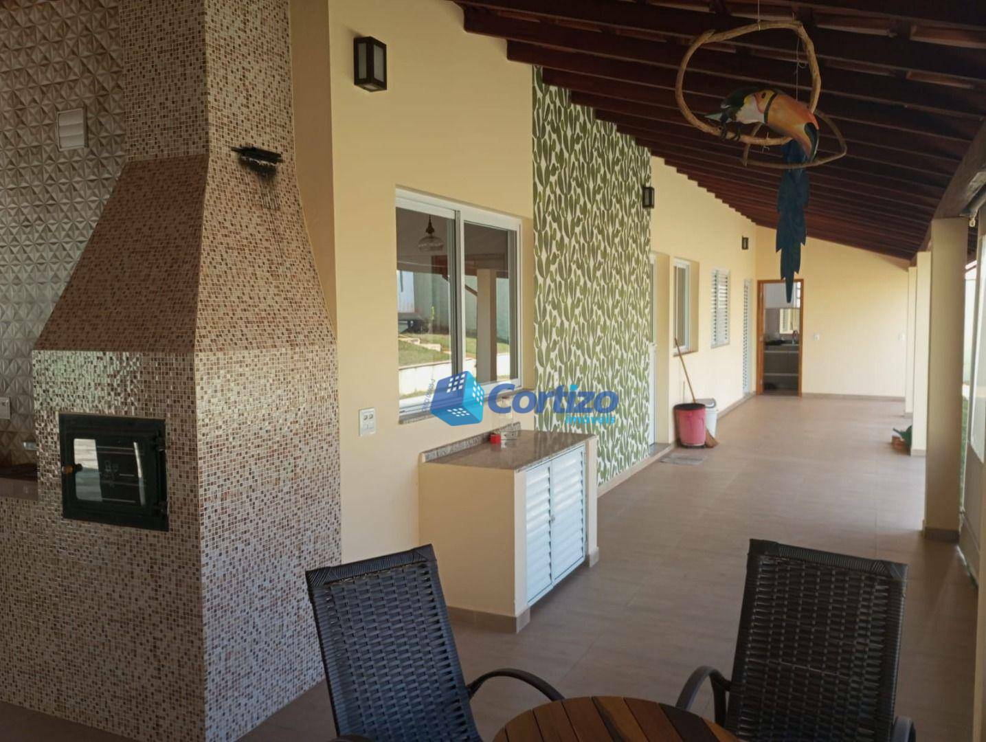 Casa à venda com 3 quartos, 240m² - Foto 5