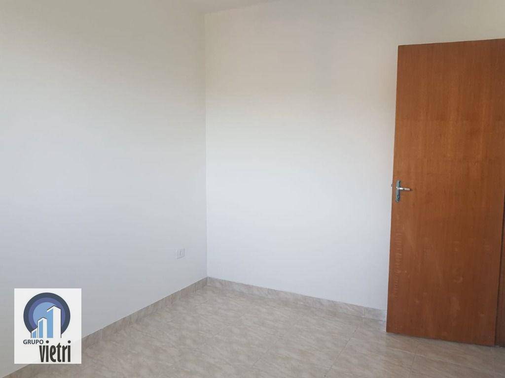 Casa para alugar com 2 quartos, 70m² - Foto 28