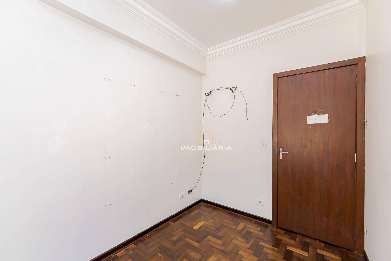 Apartamento à venda com 3 quartos, 96m² - Foto 22