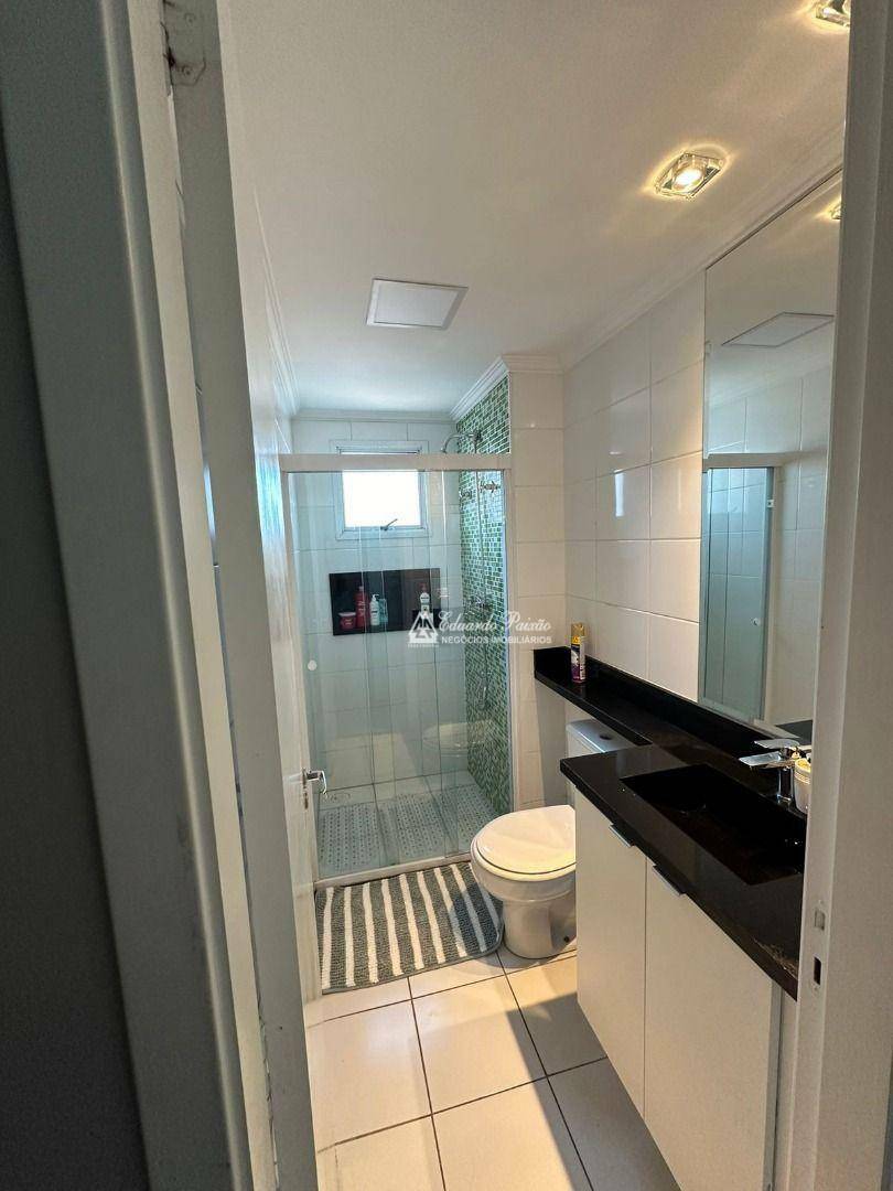 Apartamento à venda com 2 quartos, 63m² - Foto 8