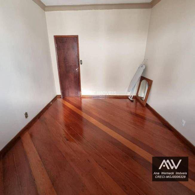 Casa à venda com 3 quartos, 180m² - Foto 19