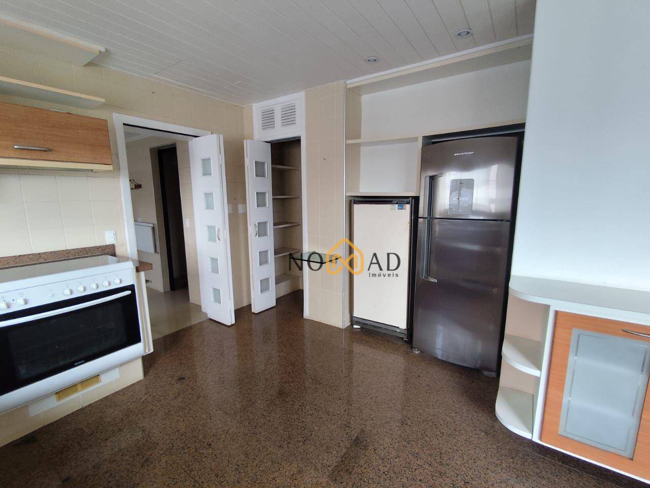 Apartamento à venda com 5 quartos, 360m² - Foto 54