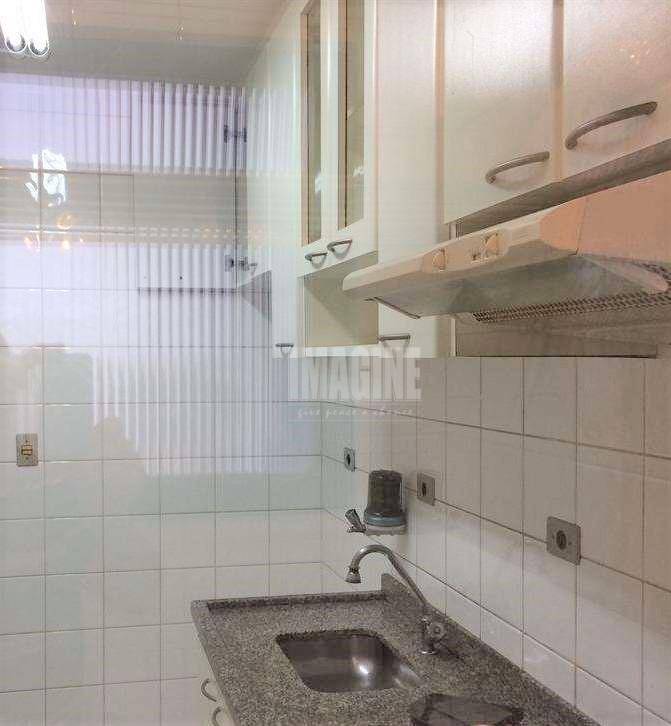 Apartamento à venda com 2 quartos, 56m² - Foto 8