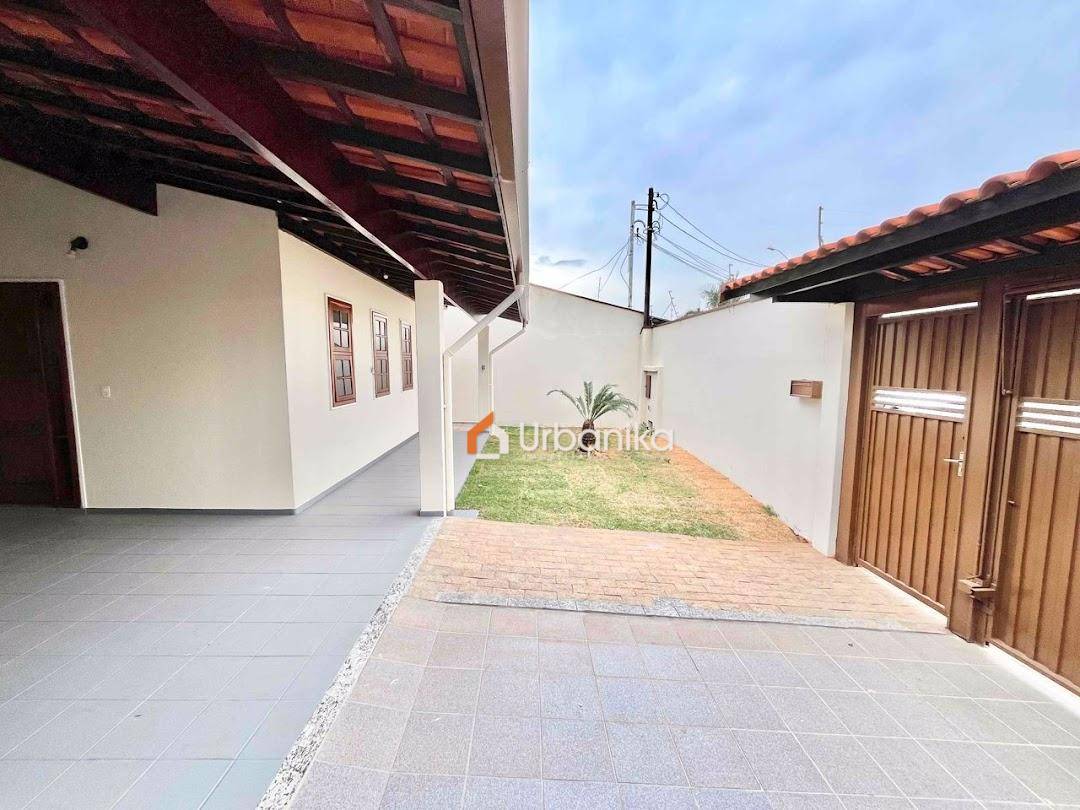 Casa, 4 quartos, 250 m² - Foto 4