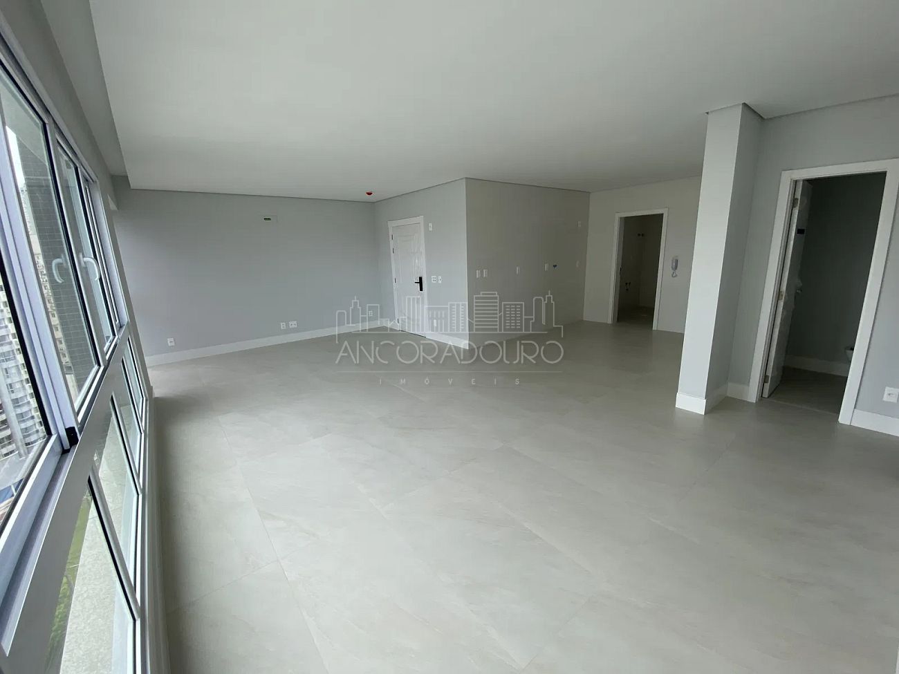 Apartamento à venda com 4 quartos, 132m² - Foto 24