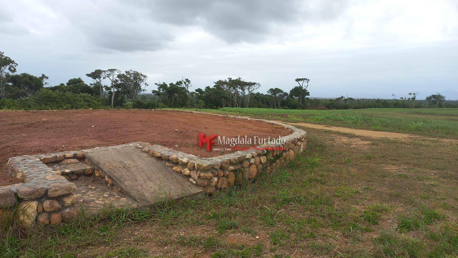 Terreno à venda, 300M2 - Foto 6