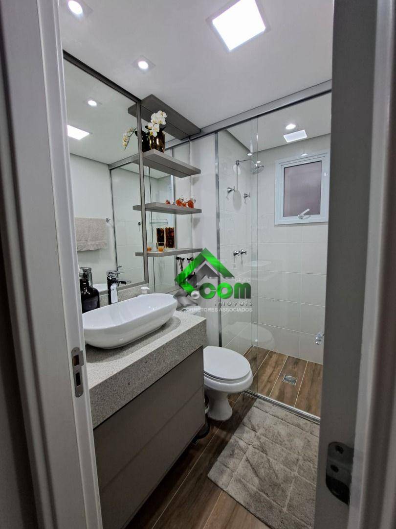 Apartamento à venda com 2 quartos, 70m² - Foto 16