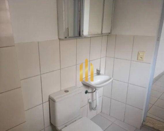 Apartamento para alugar com 1 quarto, 70m² - Foto 6