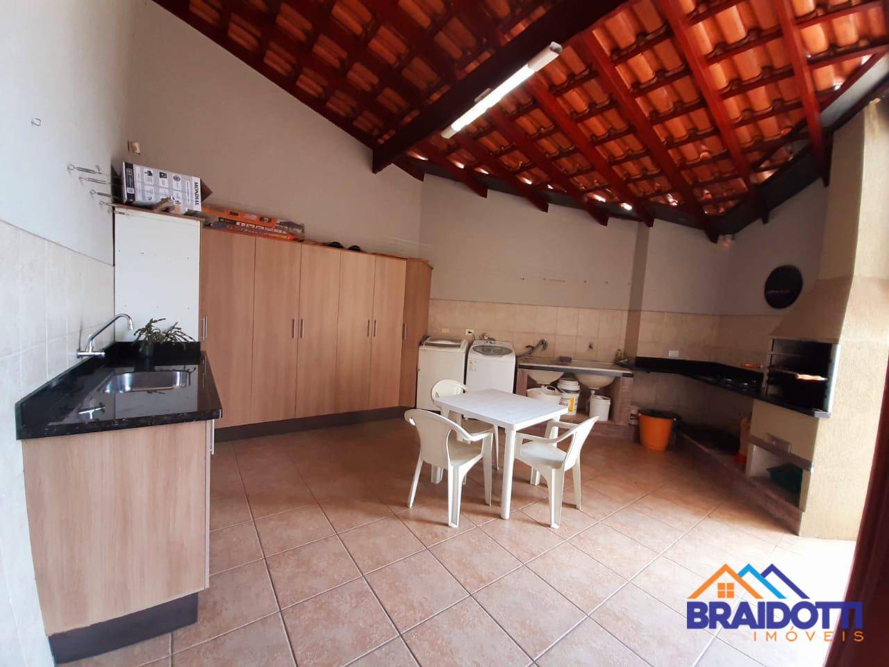 Casa à venda com 3 quartos, 270m² - Foto 28