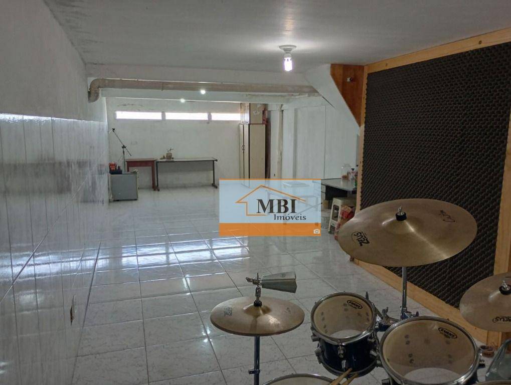 Sobrado à venda com 3 quartos, 194m² - Foto 12