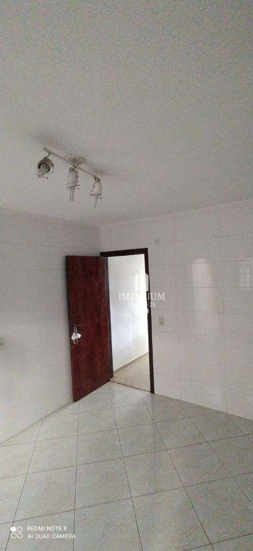 Sobrado à venda com 2 quartos, 90m² - Foto 12