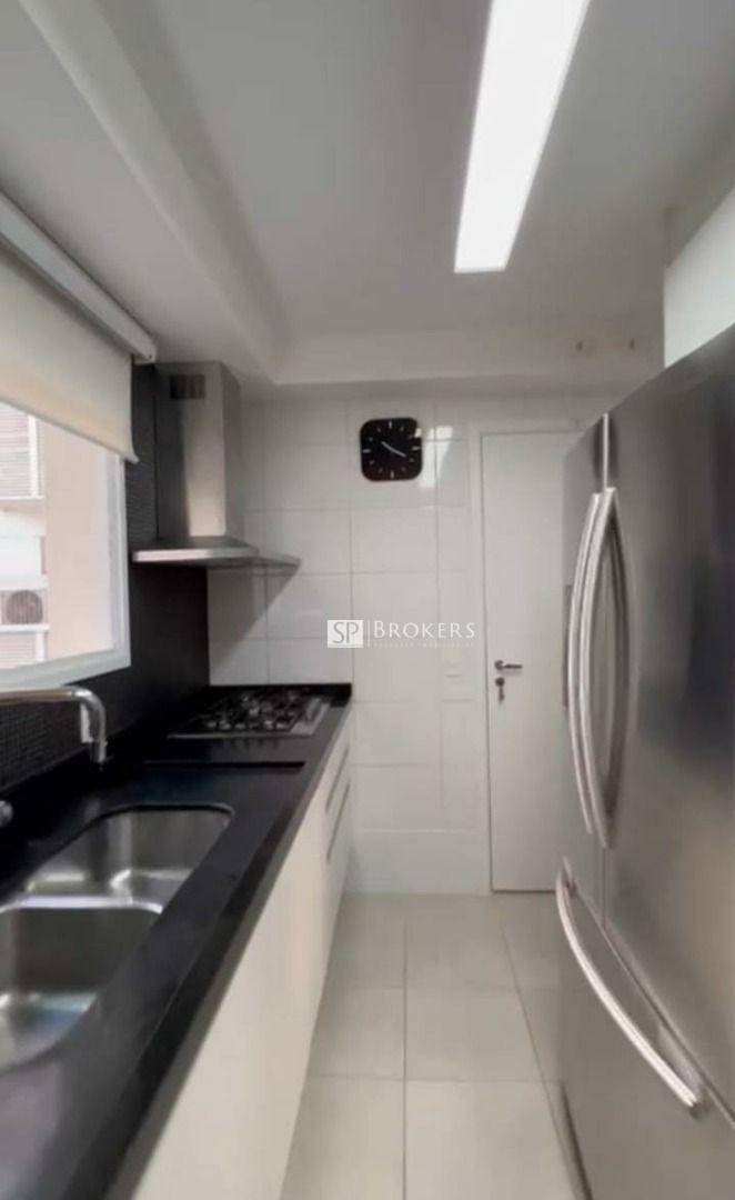 Apartamento à venda com 3 quartos, 151m² - Foto 5