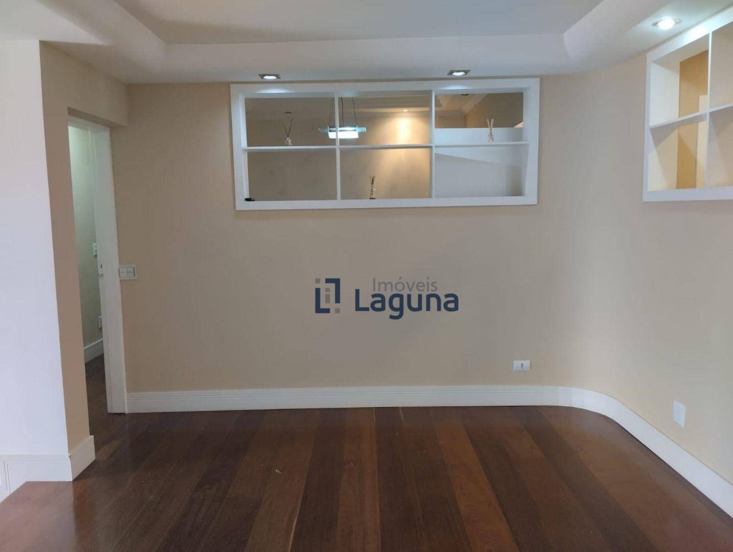 Apartamento à venda com 3 quartos, 160m² - Foto 7