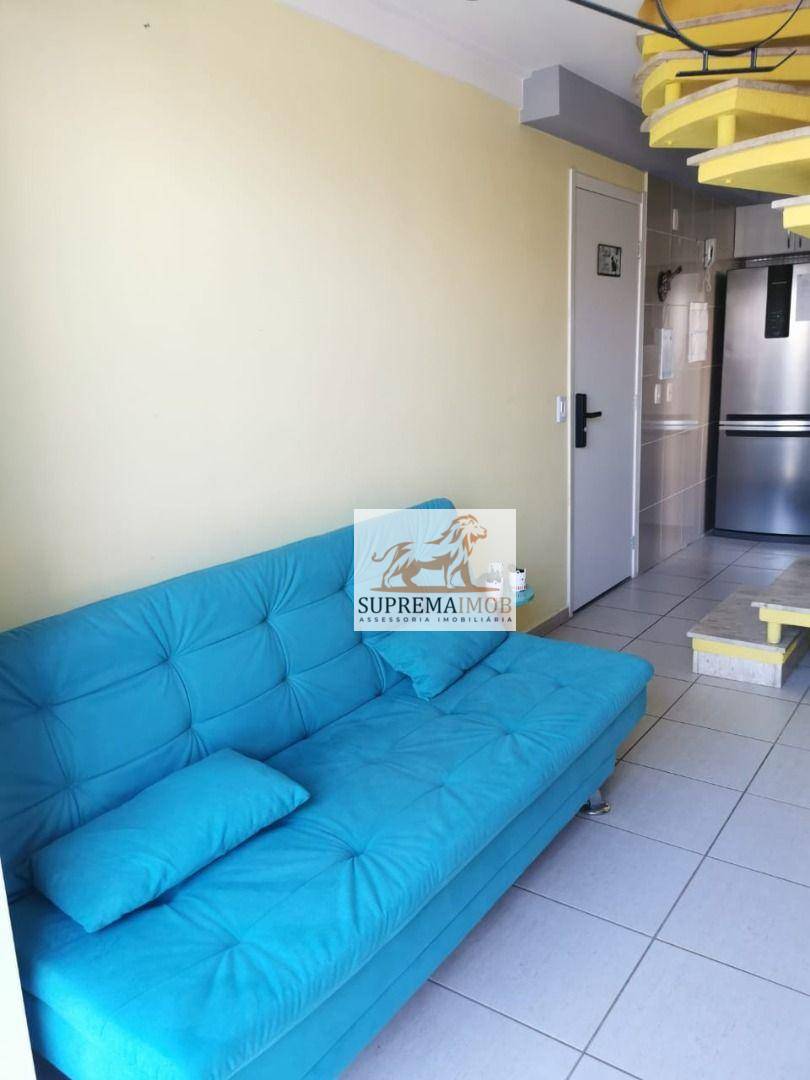 Apartamento à venda com 2 quartos, 80m² - Foto 2