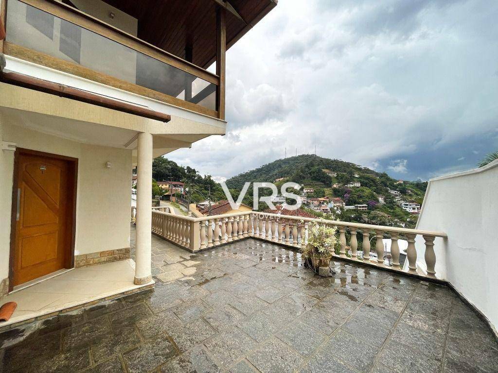 Casa à venda com 4 quartos, 195m² - Foto 5