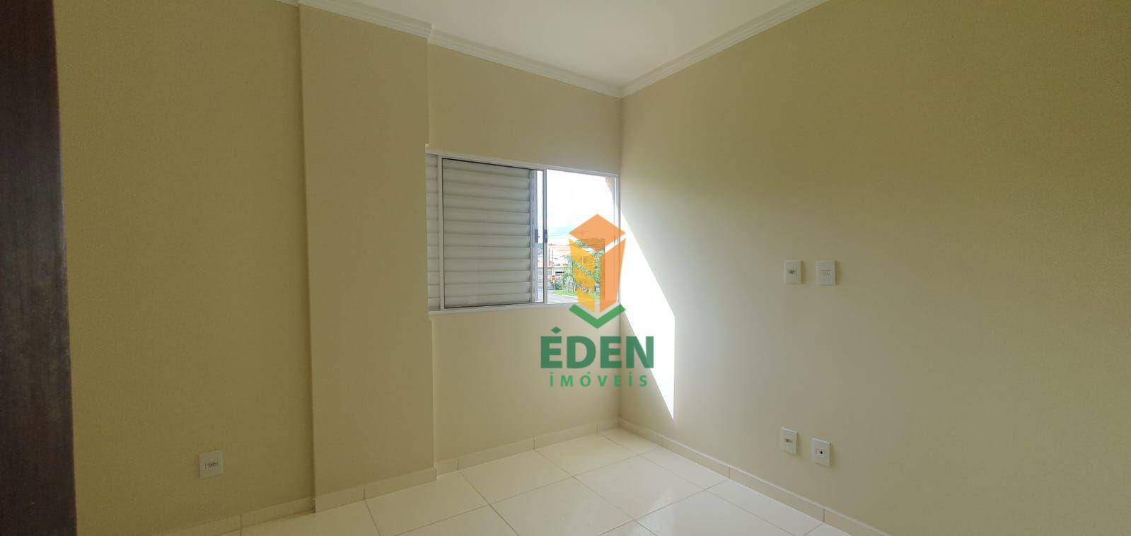 Apartamento à venda com 2 quartos, 65m² - Foto 13