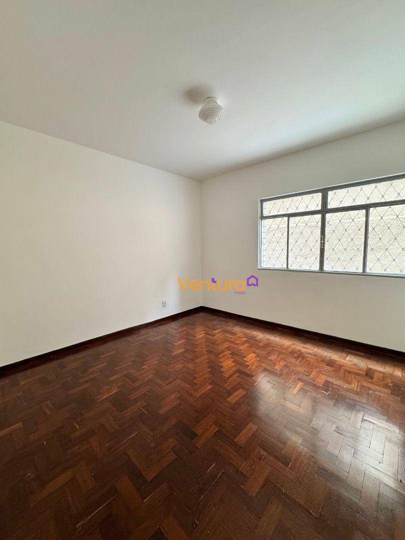 Apartamento à venda com 3 quartos, 129m² - Foto 13