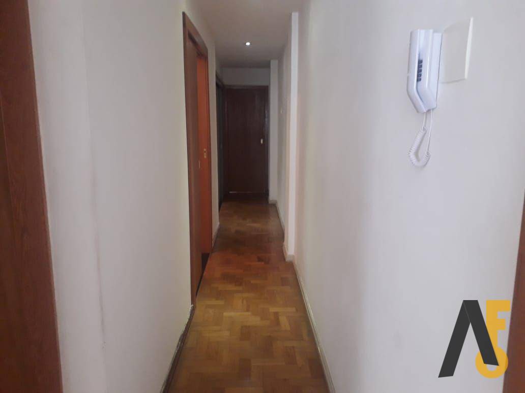 Apartamento à venda com 2 quartos, 120m² - Foto 5