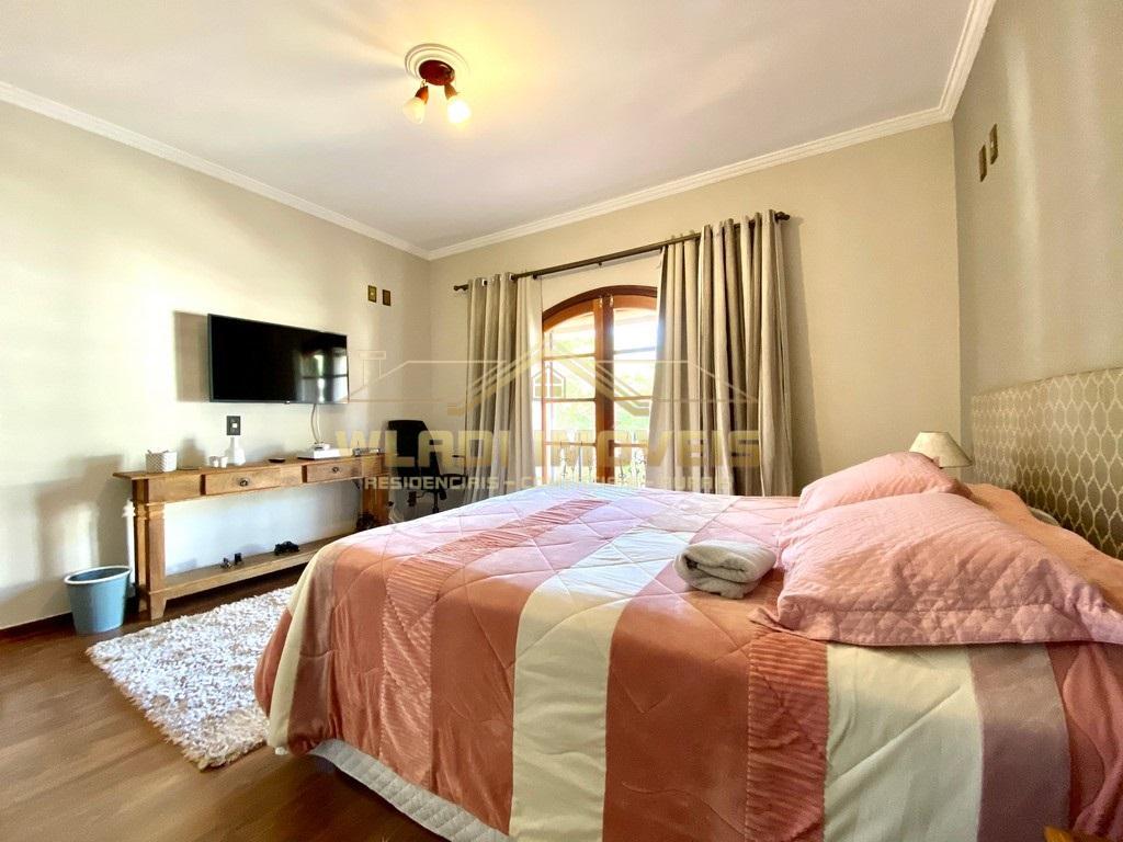 Casa de Condomínio à venda com 3 quartos, 600m² - Foto 37