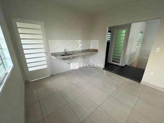 Casa à venda com 4 quartos, 200m² - Foto 13