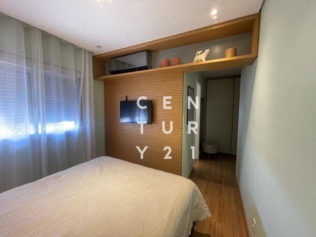 Apartamento para alugar com 3 quartos, 121m² - Foto 30