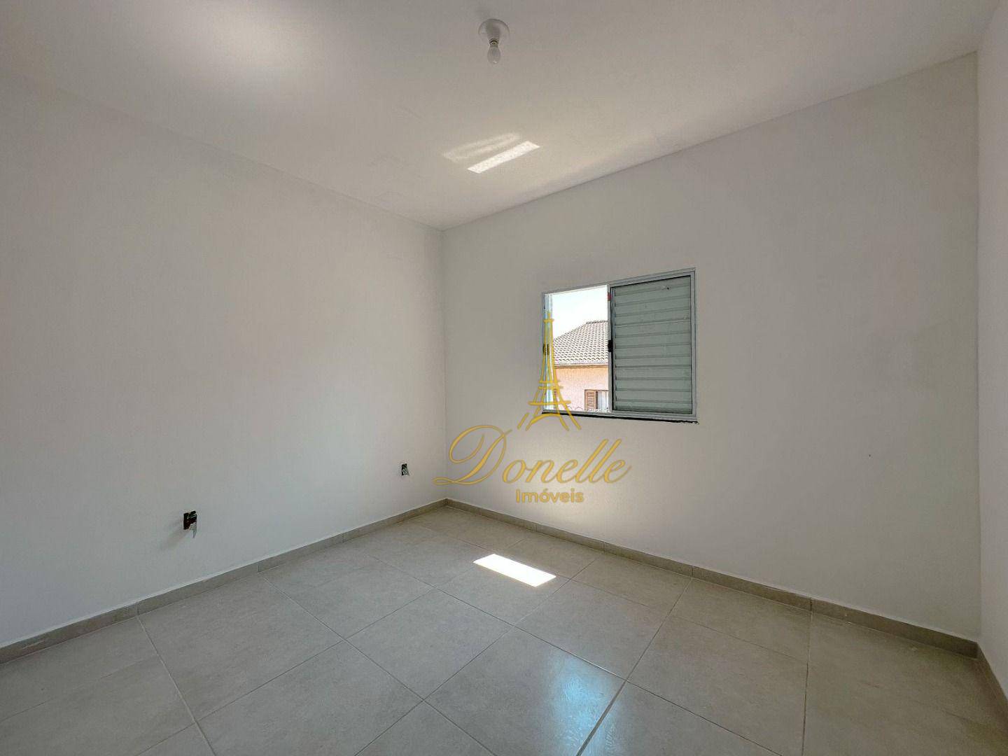 Casa à venda com 2 quartos, 60m² - Foto 47