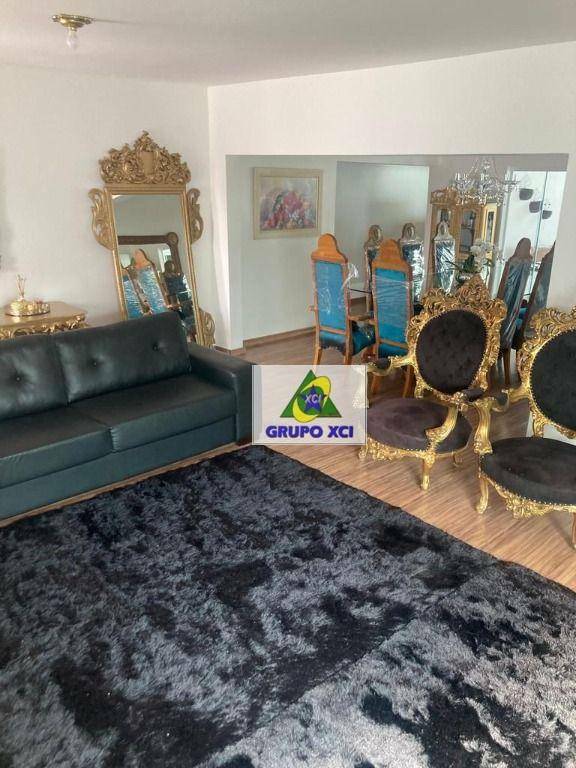 Casa à venda e aluguel com 3 quartos, 250m² - Foto 11