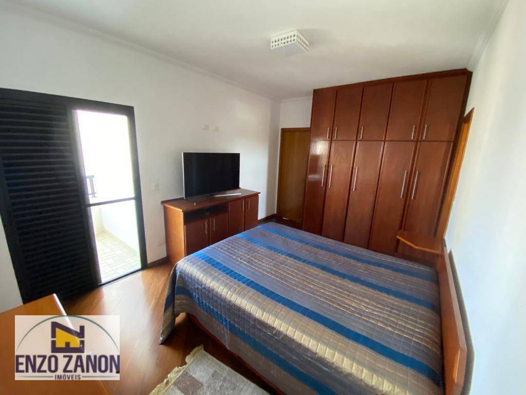 Apartamento à venda com 4 quartos, 185m² - Foto 18